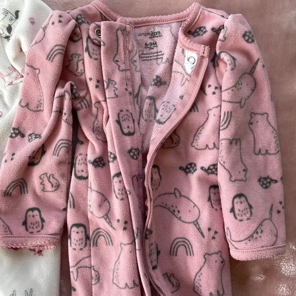 Carter’s 6-9 Month Girl Fleece Pajamas - Picture 3 of 5